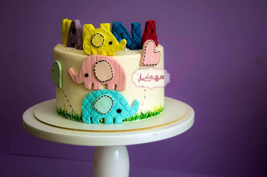 کیک فیل‌های رنگی