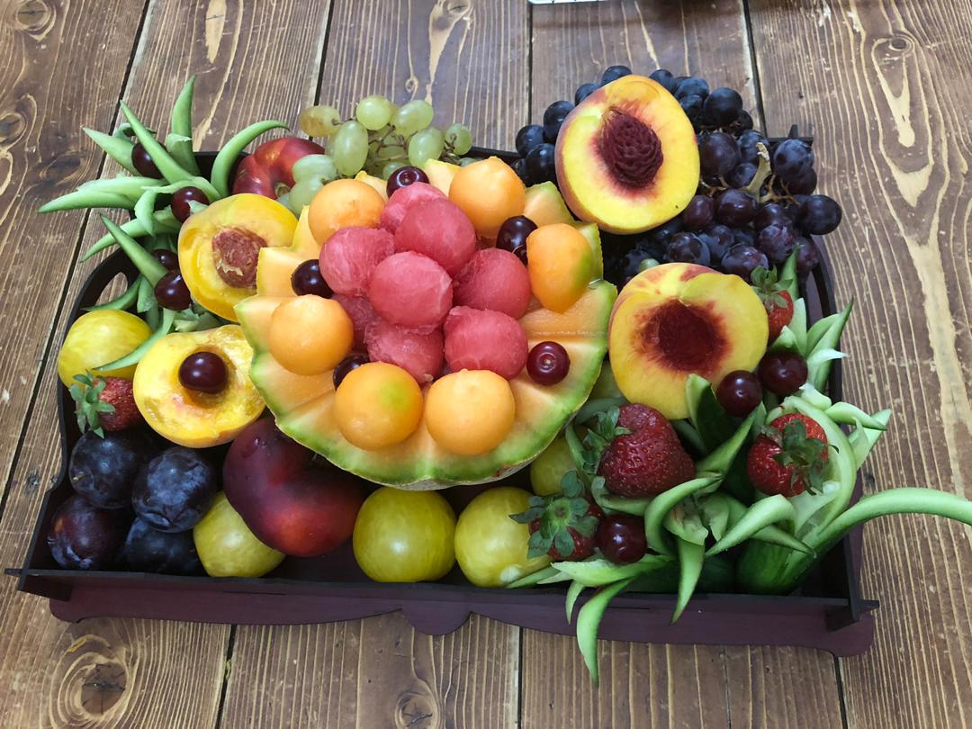 دیس میوه تزیین شده تابستانه