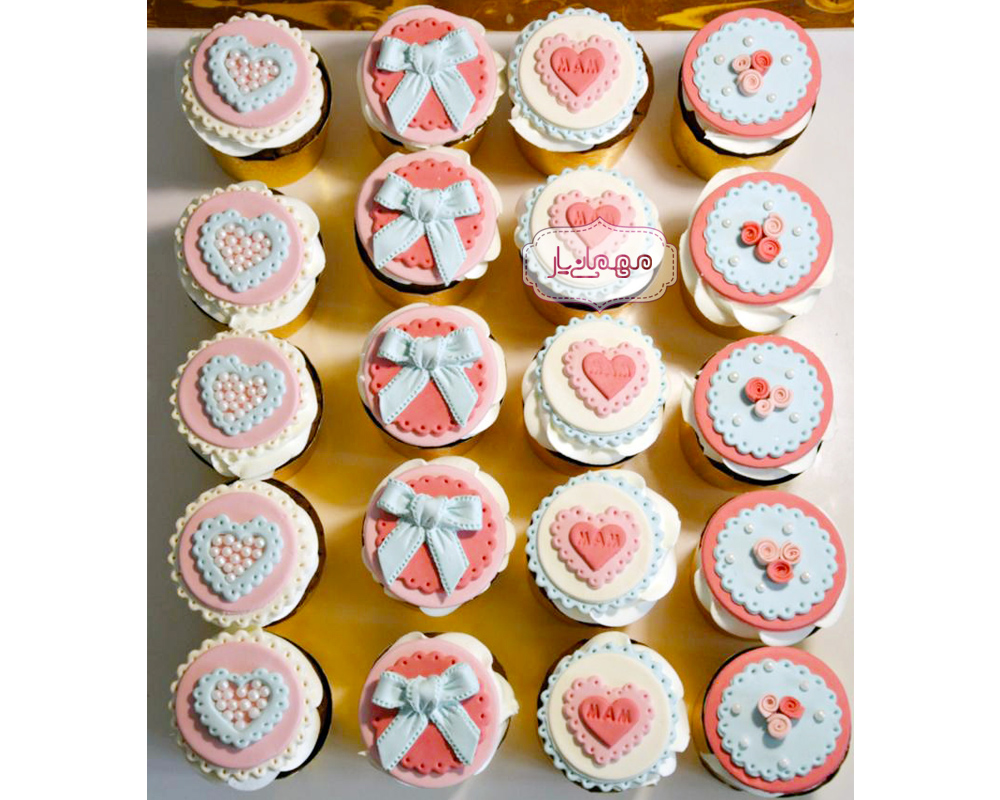 کاپ کیک پاپیون و قلب